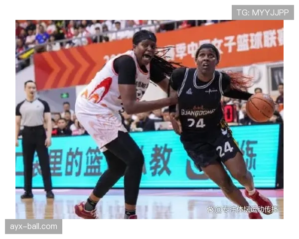 篮球边线发球规则解析：正确动作与违例界定